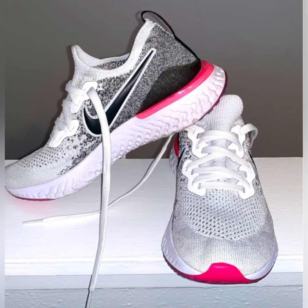 Nike Epic React Flyknit